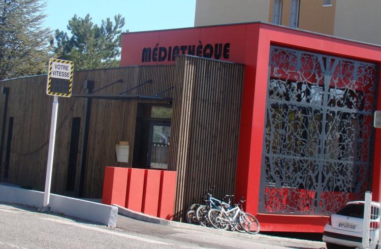 Nouveaux locaux de la médiathèque de la Bâtie-Neuve - Nouveaux locaux de la médiathèque de la Bâtie-Neuve
