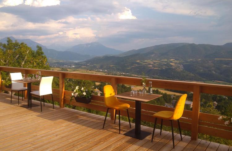 Image - Diner en terrasse