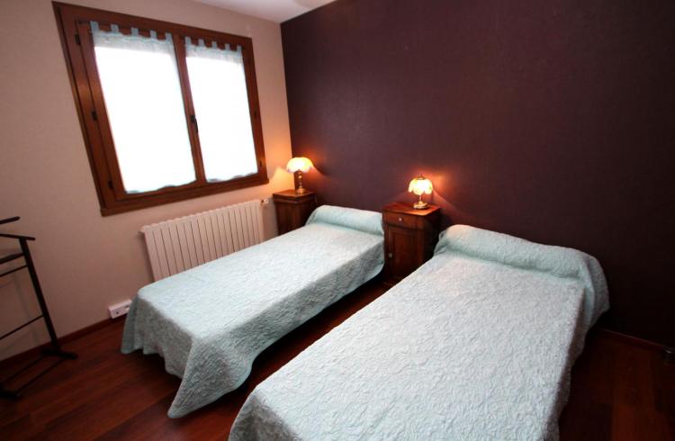 Image - Chambre avec 2 lits 1 personne