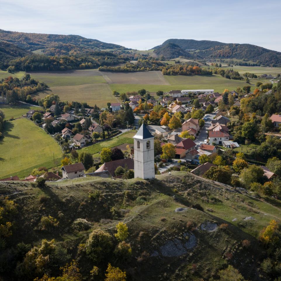 les vallées de Serre Ponçon, une authentique campagne au pied des montagnes