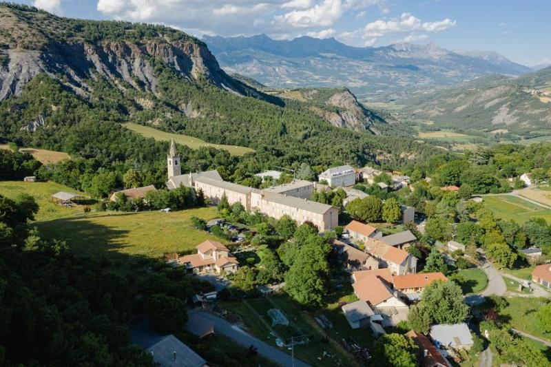 Village de Saint-Etienne-le-Laus - Village de Saint-Etienne-le-Laus