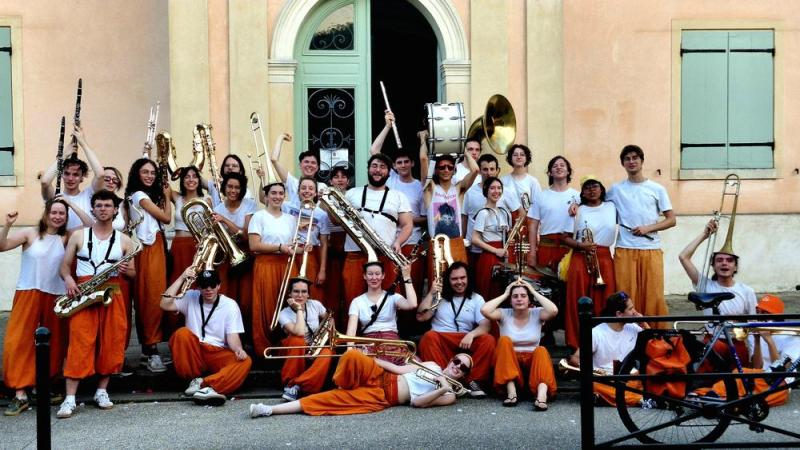 Fanfare l'Ernestophone_Rochebrune