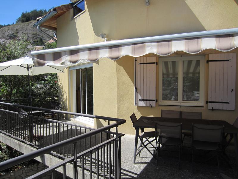 la maison jaune_Espinasses