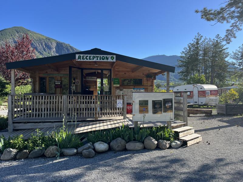 Camping Les Ecolodges des 3 Lacs_Rochebrune