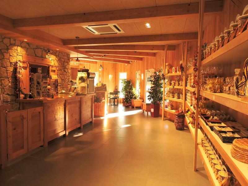 boutique  - 
