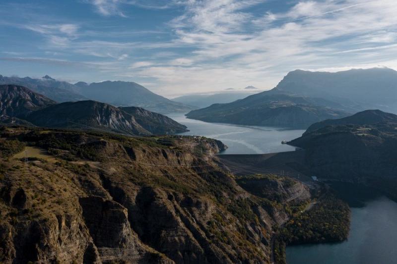 Lac de Serre-Ponçon - Lac de Serre-Ponçon et son barrage
