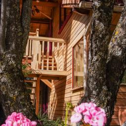 Chalet cocooning lavande et mélèzes dans les vallées de Serre Ponçon. 