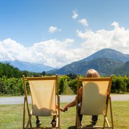 pique nique vigneron face aux vignobles de montagne, domaine Allemand 