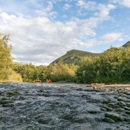 vallée de la Durance kayak famille en rivière 