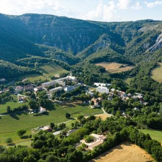 Village de Saint-Etienne-le-Laus - Village de Saint-Etienne-le-Laus Village de Saint-Etienne-le-Laus - Village de Saint-Etienne-le-Laus