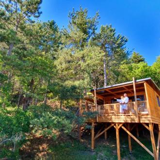 Chalet l'écureuil - La Cabane Perchée_La Bâtie-Neuve Chalet l'écureuil - La Cabane Perchée_La Bâtie-Neuve