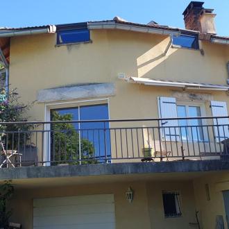la maison jaune_Espinasses la maison jaune_Espinasses