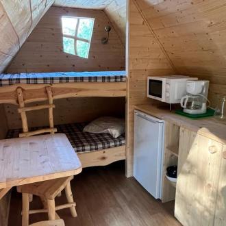 Camping les écolodges des 3 lacs : Hébergements insolites._Rochebrune