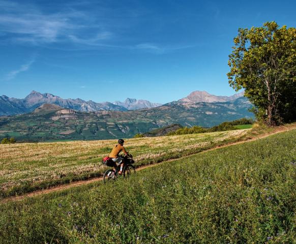 Weekend microaventure gravel dans les vallées de Serre Ponçon en automne