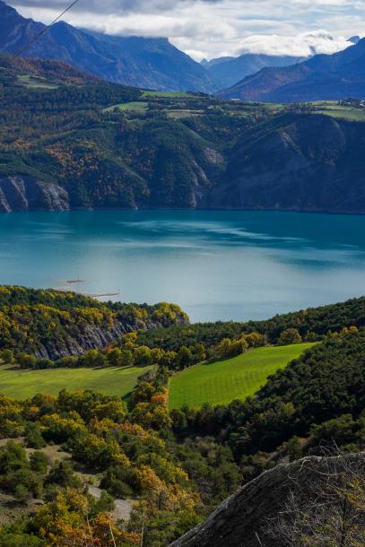 route panoramique sur le lac de Serre Ponçon col lebraut