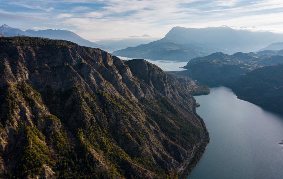 Le barrage du lac de Serre Ponçon 